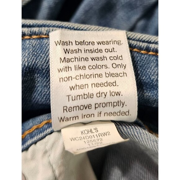 Croft & Barrow Womens Sz 18 Denim Capri Jeans W/Pockets Casual Comfort Stretchy - Picture 10 of 10